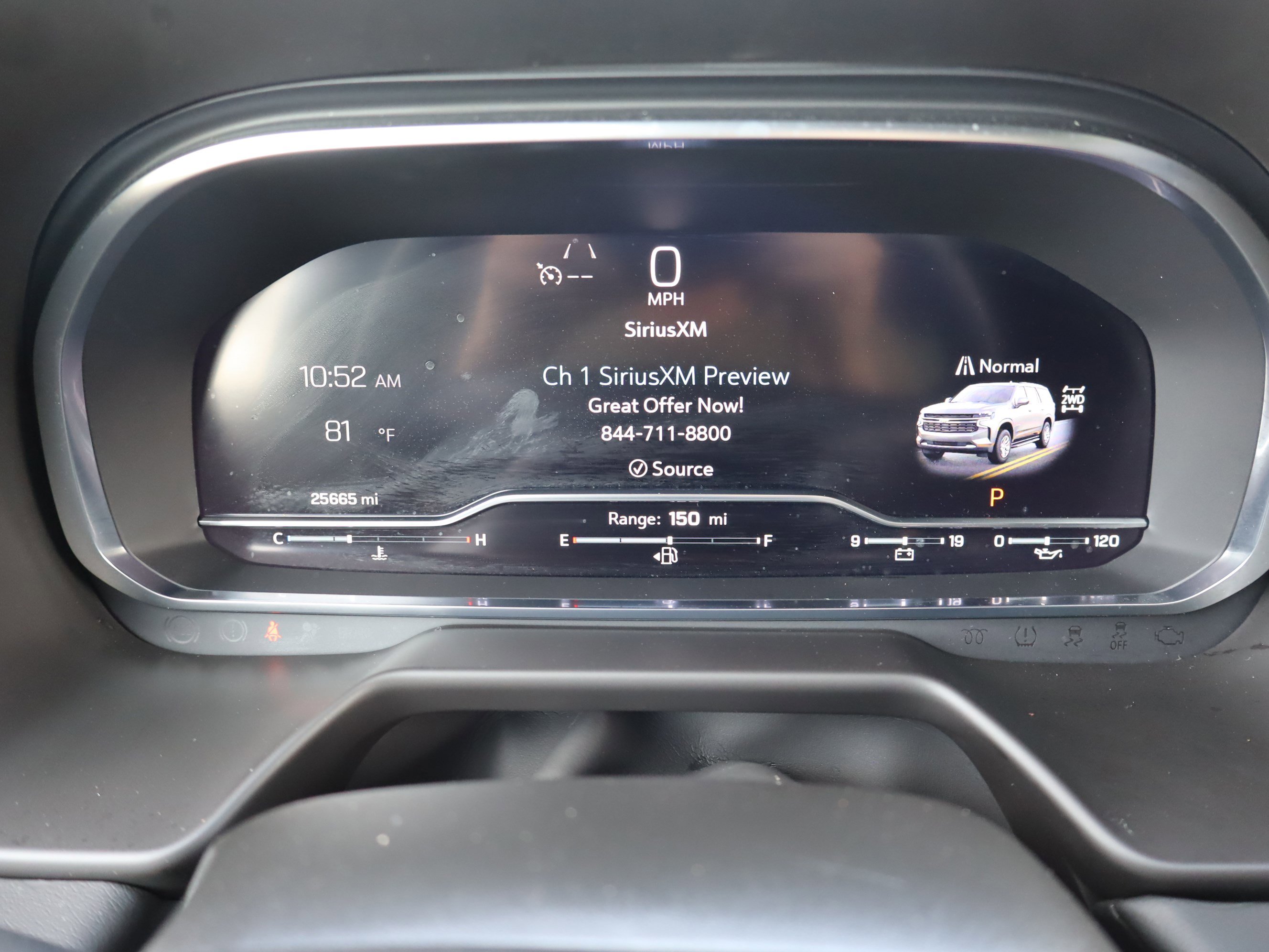 Used 2024 Chevrolet Suburban Z71 w/ Luxury Package image 27