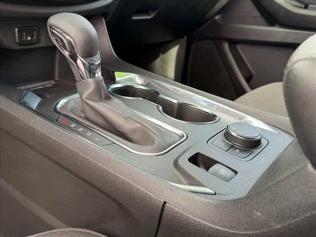 Used 2023 Chevrolet Traverse LT image 22