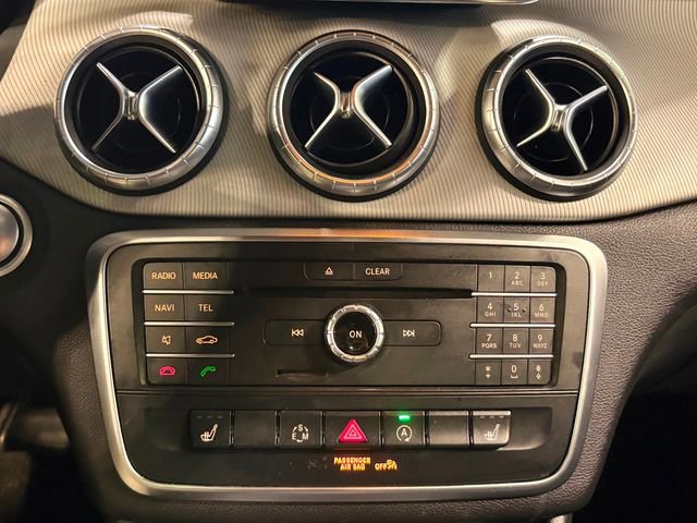 Used 2015 Mercedes-Benz CLA 250 4MATIC image 29