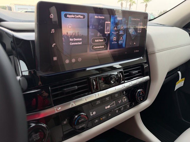 New 2026 Nissan Pathfinder SL AWD/4WD image 31