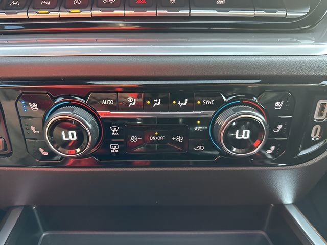 Used 2024 Chevrolet Silverado 1500 High Country w/ High Country Premium Package image 29