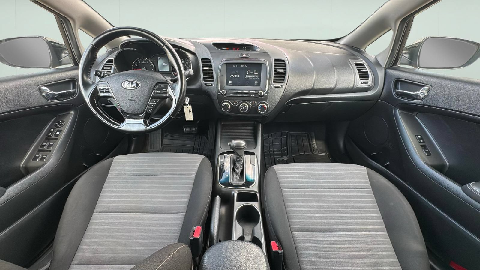 Used 2018 Kia Forte S FWD image 12