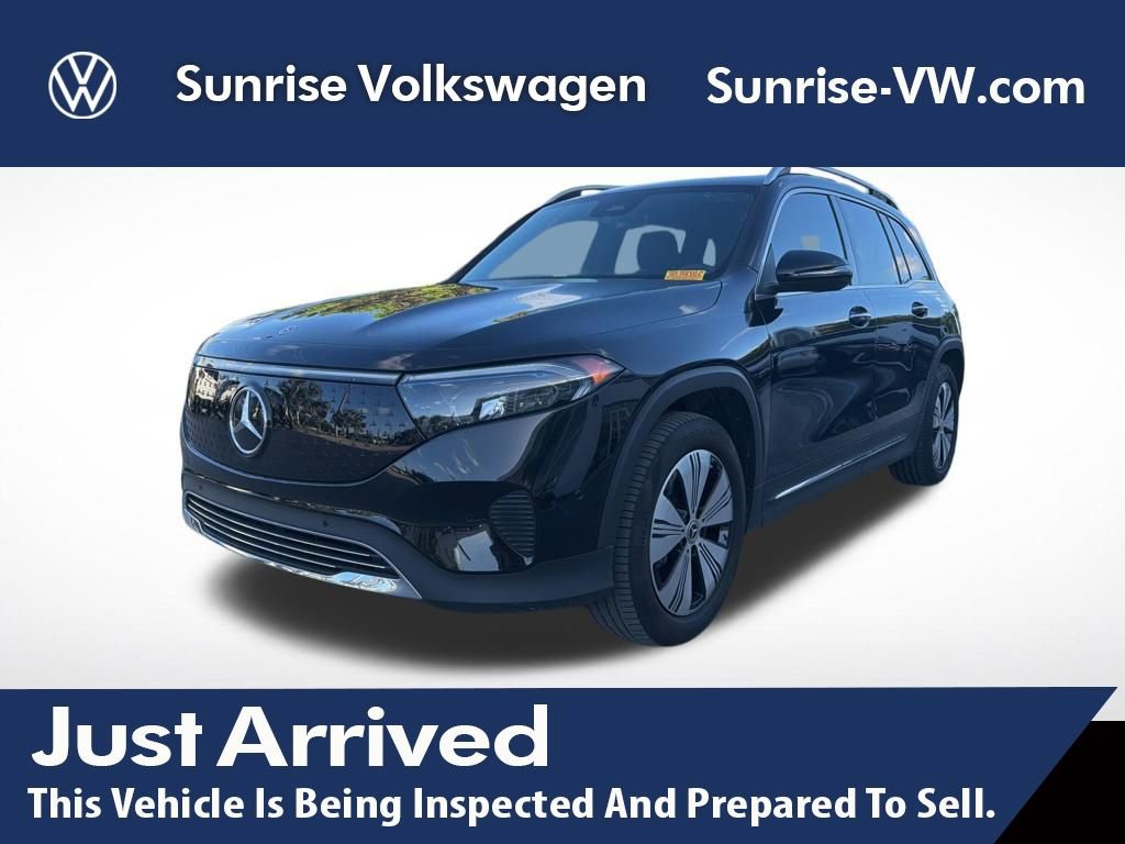Used 2024 Mercedes-Benz EQB 250+ w/ Winter Package image 1