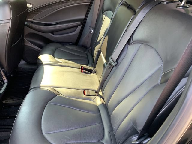 Used 2017 Buick Envision Essence AWD/4WD image 18