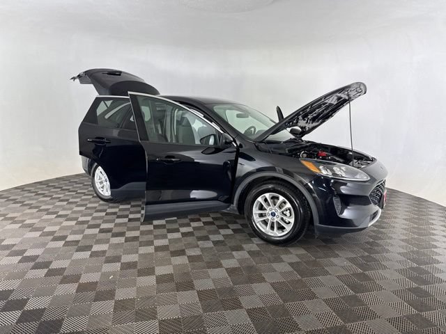 Used 2021 Ford Escape SE FWD image 12