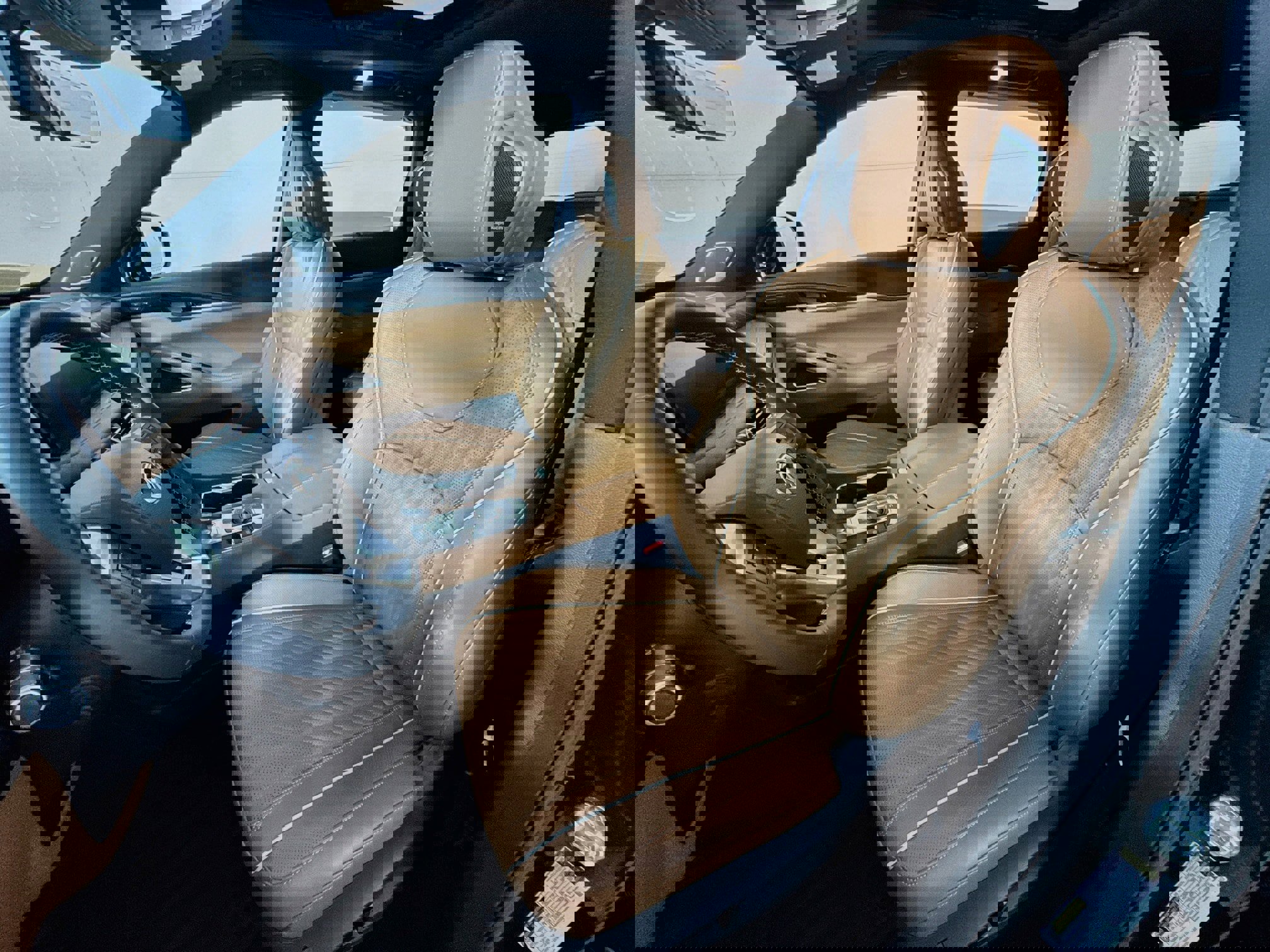 Used 2026 INFINITI QX60 Autograph w/ Dark Cargo Package AWD/4WD image 16