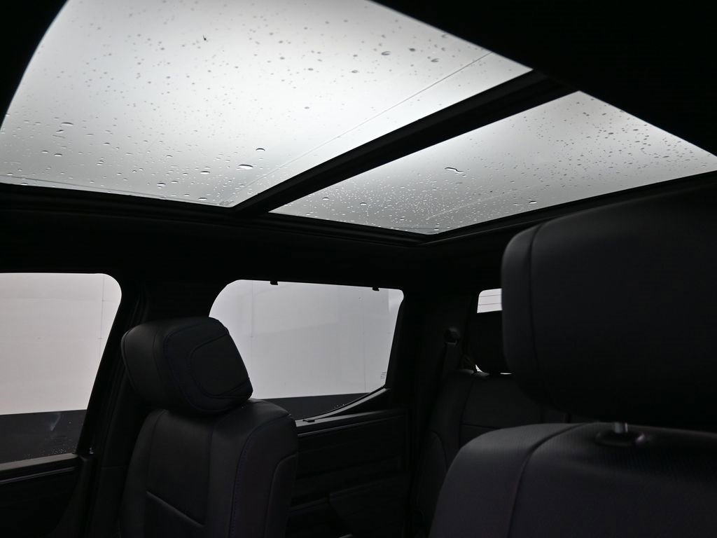 Used 2025 Toyota Tundra Platinum image 29