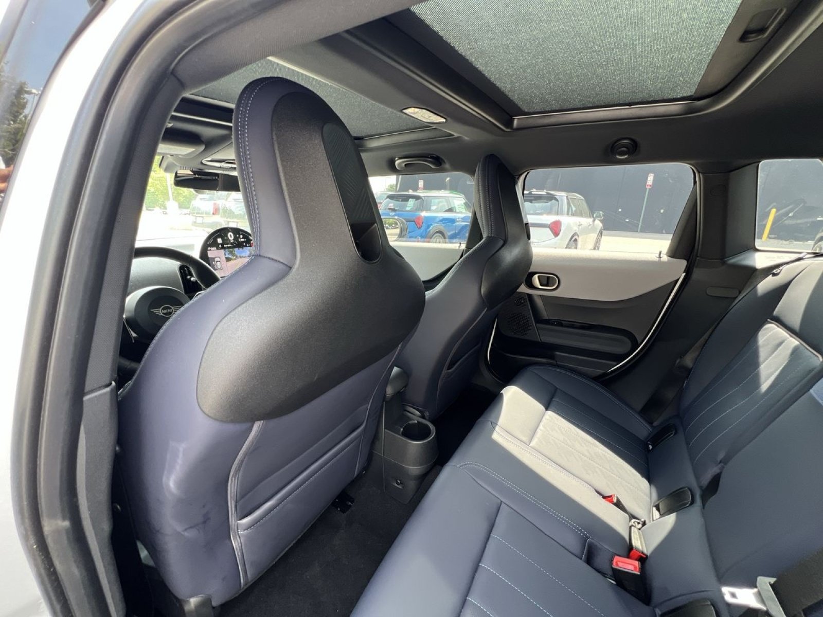 Used 2025 MINI Cooper S FWD image 27