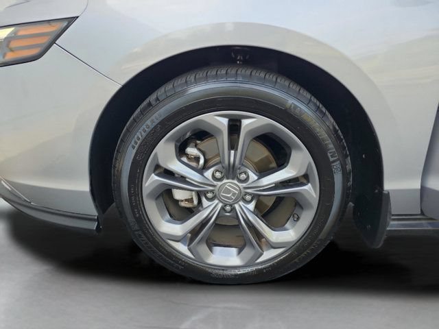 Used 2023 Honda Accord EX image 37