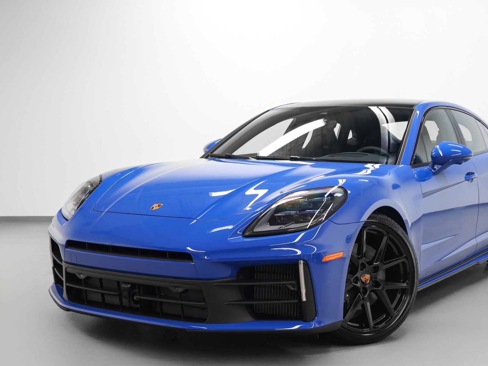 Certified 2026 Porsche Panamera 4 AWD/4WD image 7
