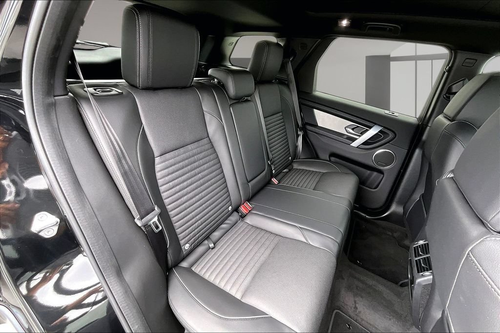 New 2026 Land Rover Discovery Sport Landmark AWD/4WD image 10