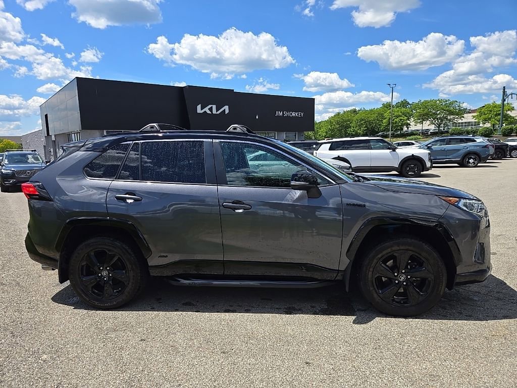 Used 2021 Toyota RAV4 XSE AWD/4WD image 2