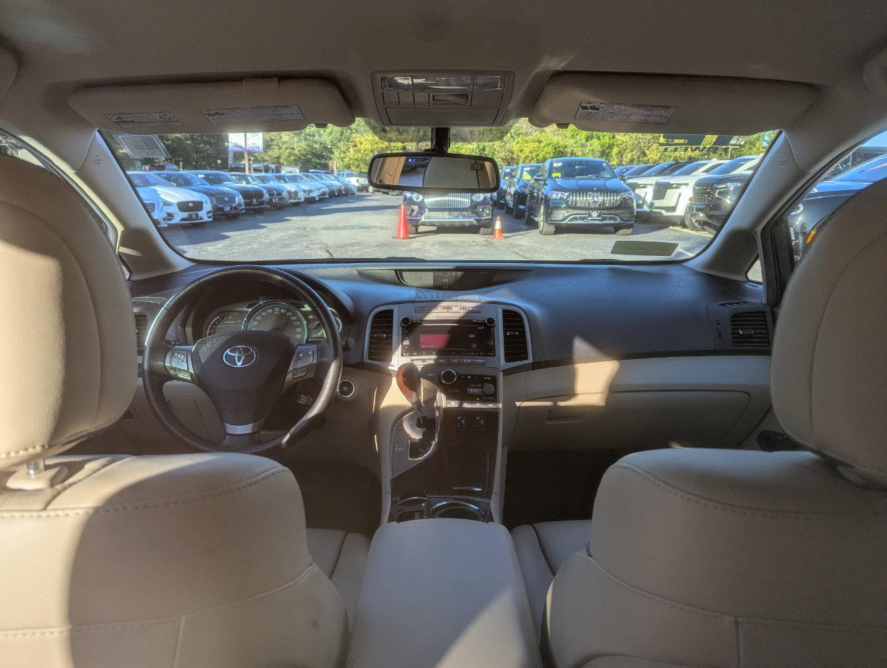 Used 2012 Toyota Venza XLE image 41