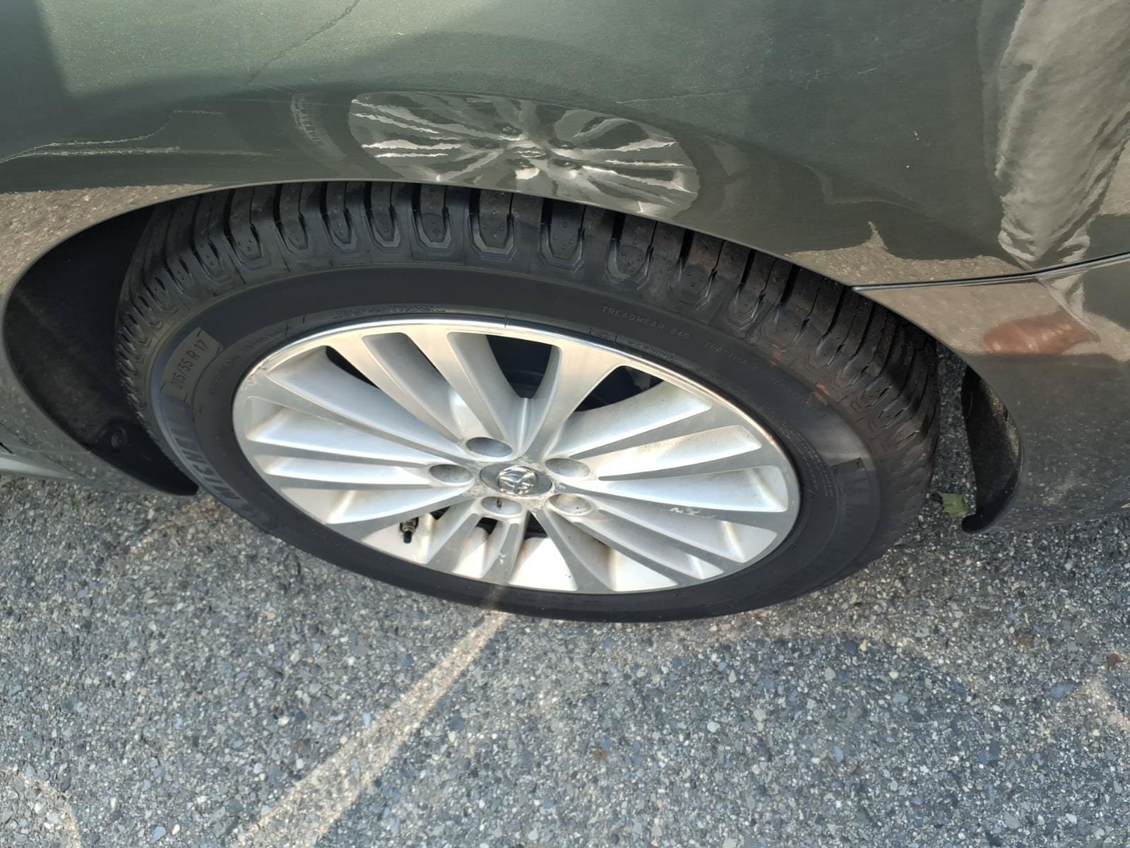 Used 2013 Toyota Avalon XLE Premium FWD image 6