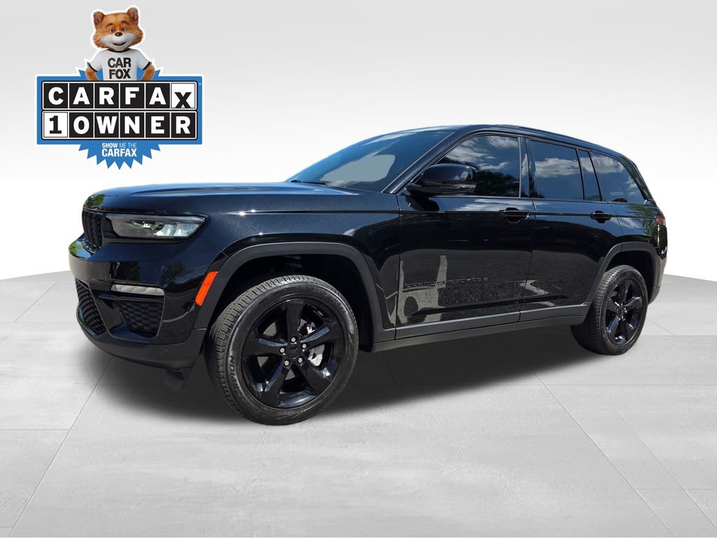Used 2024 Jeep Grand Cherokee Limited w/ Black Appearance Package AWD/4WD video 2