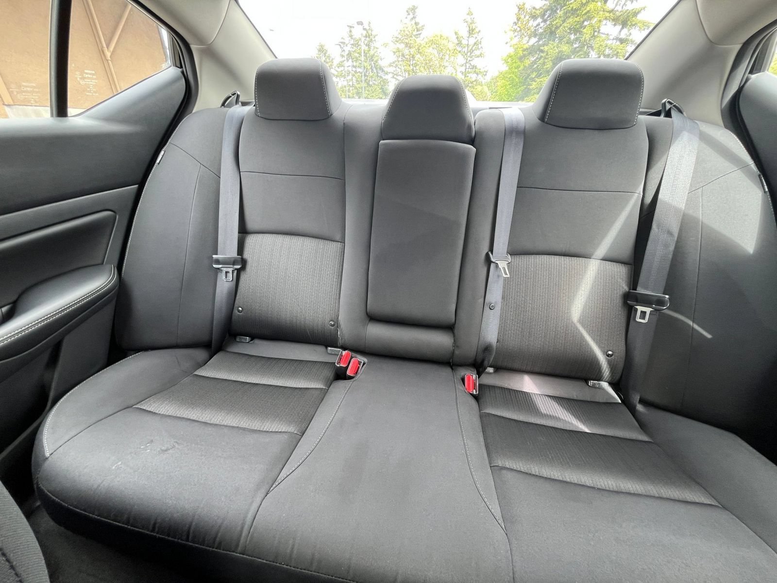 Used 2025 Nissan Altima 2.5 SV FWD image 34