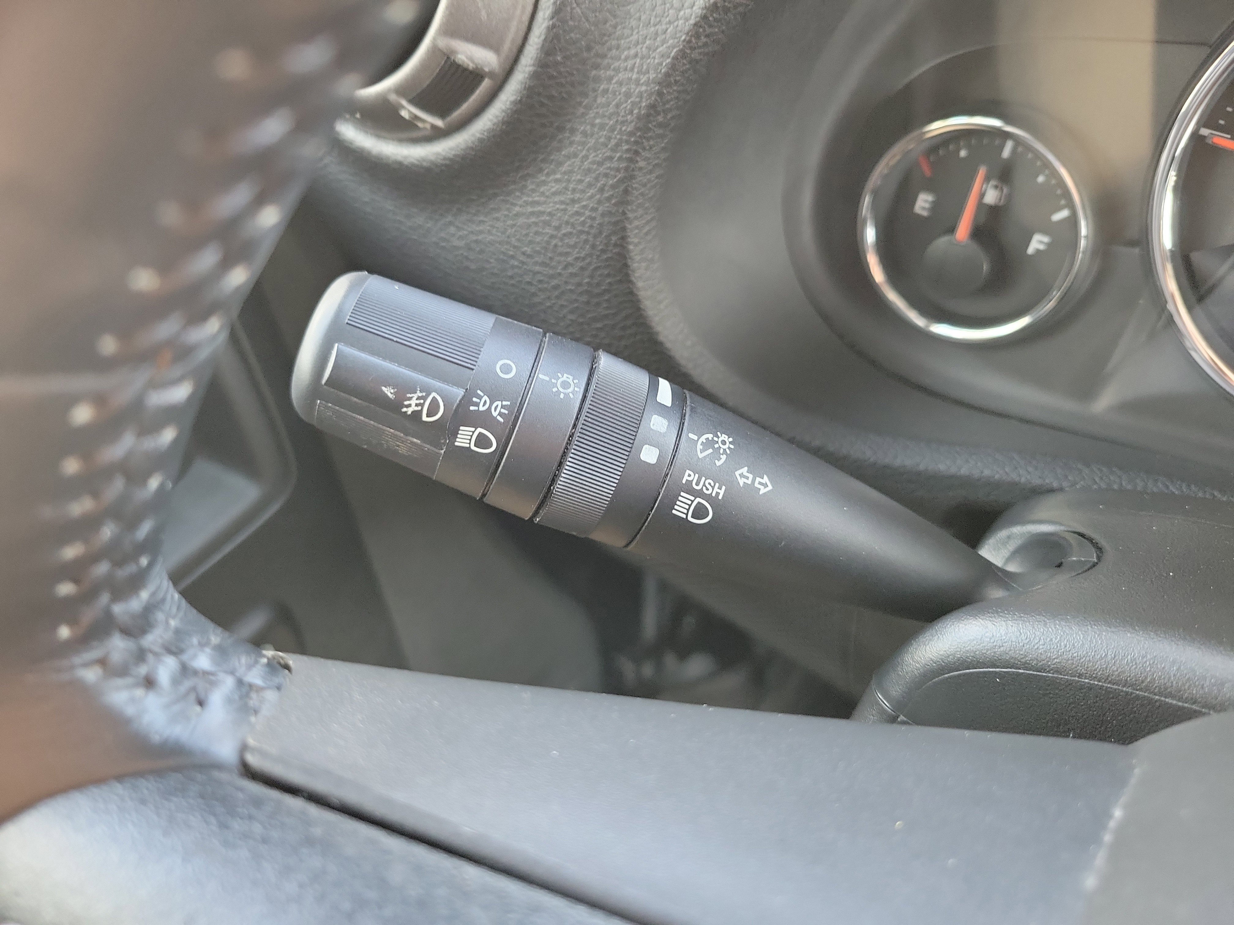 Used 2018 Jeep Wrangler Unlimited Sport S image 26