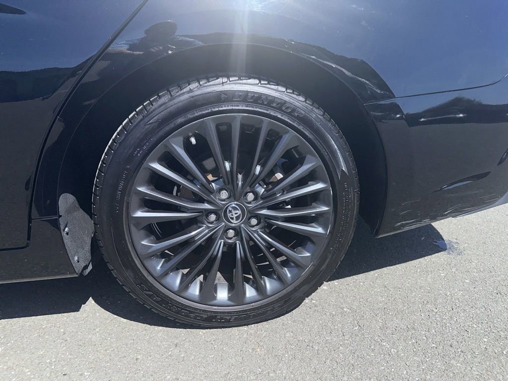 Used 2019 Toyota Avalon XSE w/ All Weather Liner Package image 8