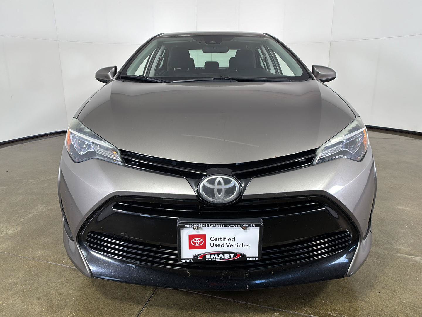 Used 2018 Toyota Corolla LE FWD image 6