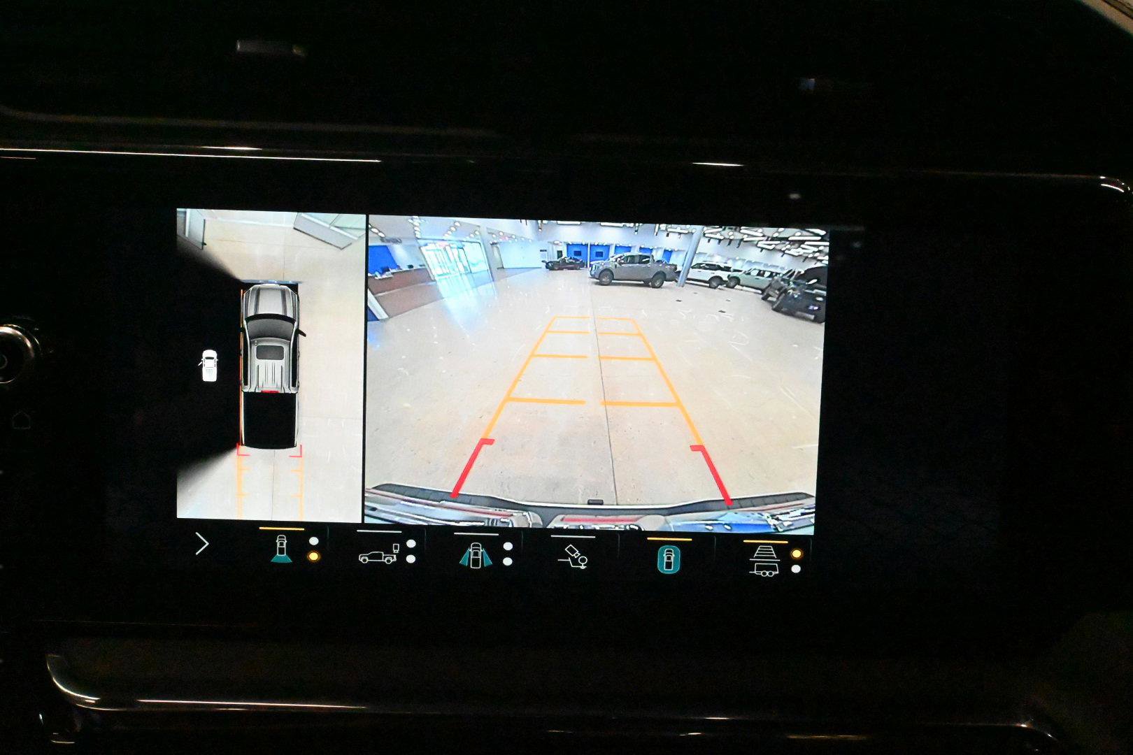 Used 2022 GMC Sierra 1500 AT4 w/ AT4 Premium Package image 32