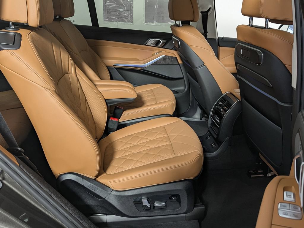 Certified 2023 BMW X7 xDrive40i w/ Premium Package image 47