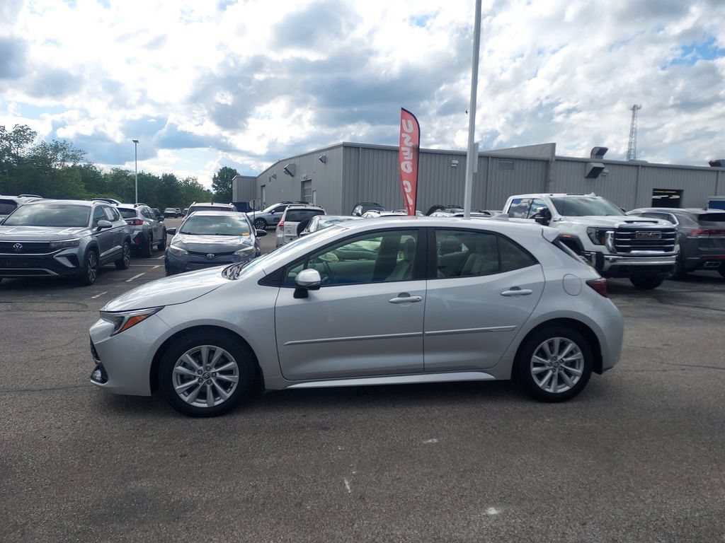 Used 2024 Toyota Corolla SE FWD image 4