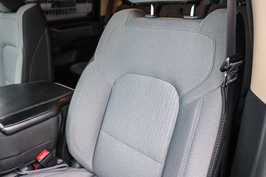 Used 2020 RAM 1500 Big Horn RWD image 29