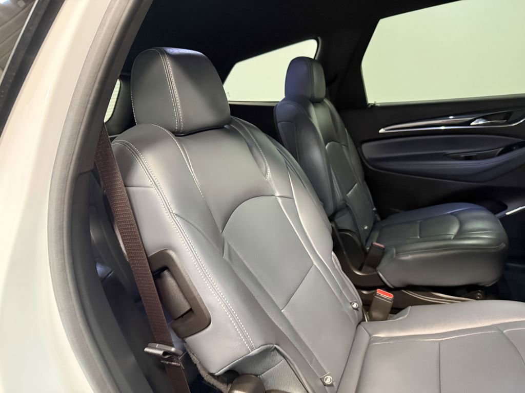 Used 2023 Buick Enclave Essence AWD/4WD image 66