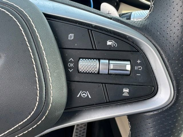 Used 2023 Genesis GV70 3.5T Sport w/ Sport Prestige Package image 17