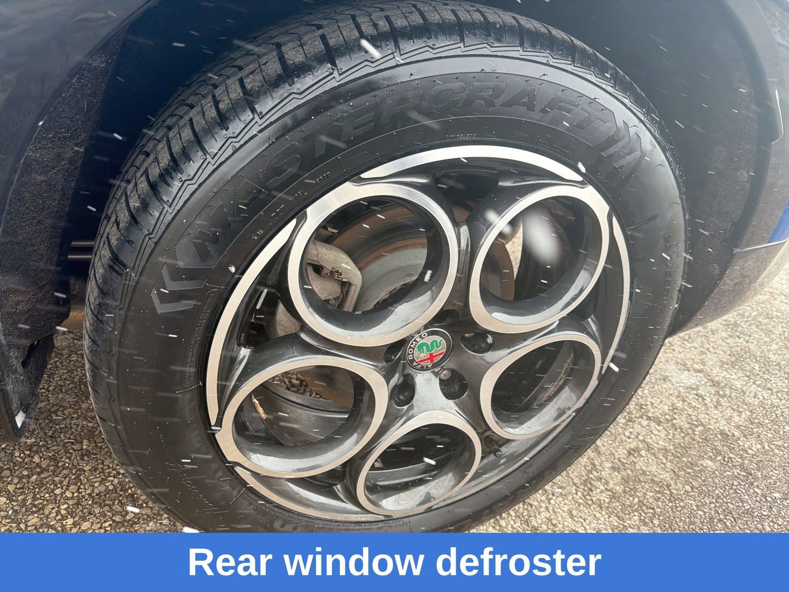 Used 2024 Alfa Romeo Tonale Ti image 26