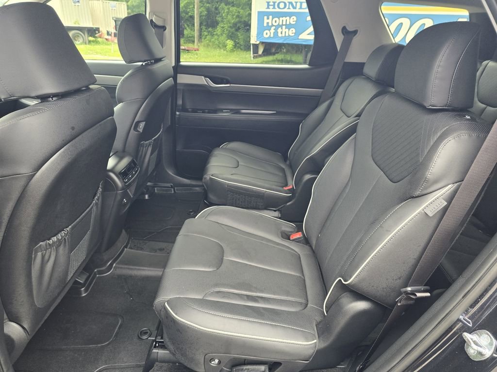 Used 2025 Hyundai Palisade SEL FWD image 11