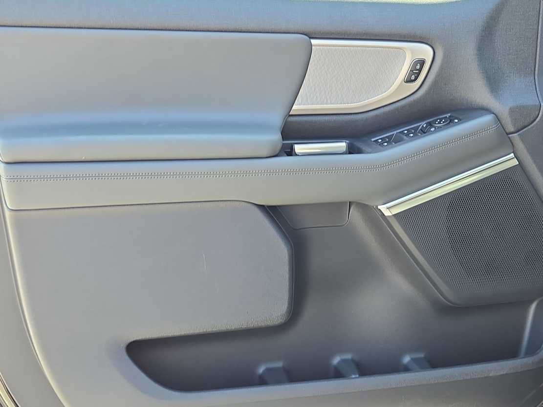 New 2027 Ford Expedition Max Active RWD image 10