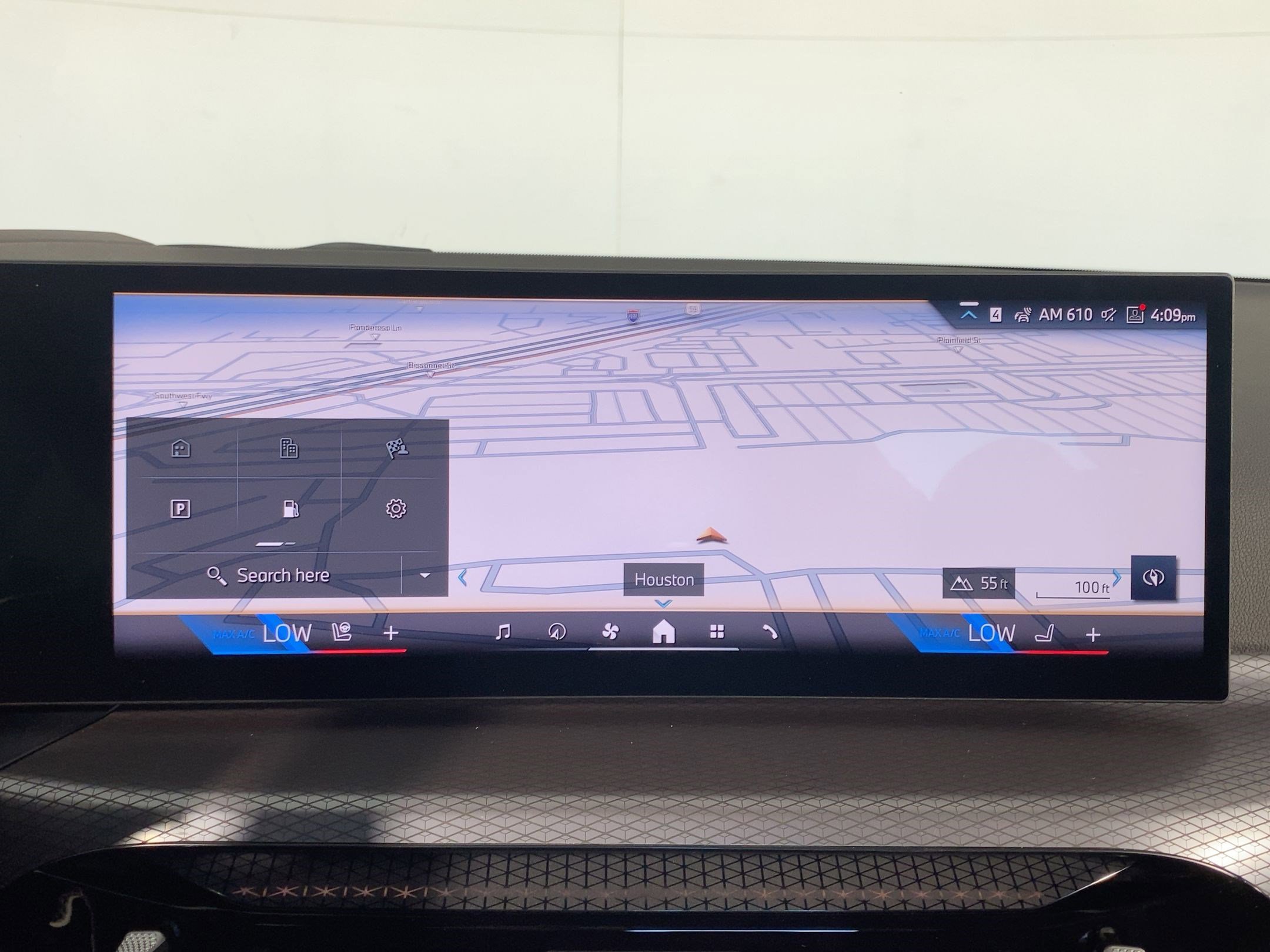 Used 2026 BMW 330i Sedan w/ M Sport Package image 24