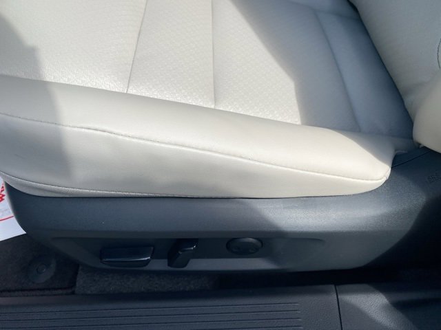 New 2026 Nissan Rogue SV image 18