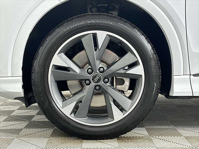 Certified 2023 Audi Q4 e-tron Premium w/ Convenience Package AWD/4WD image 29