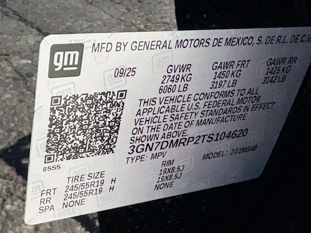 New 2026 Chevrolet Equinox EV LT w/ Midnight Package image 39