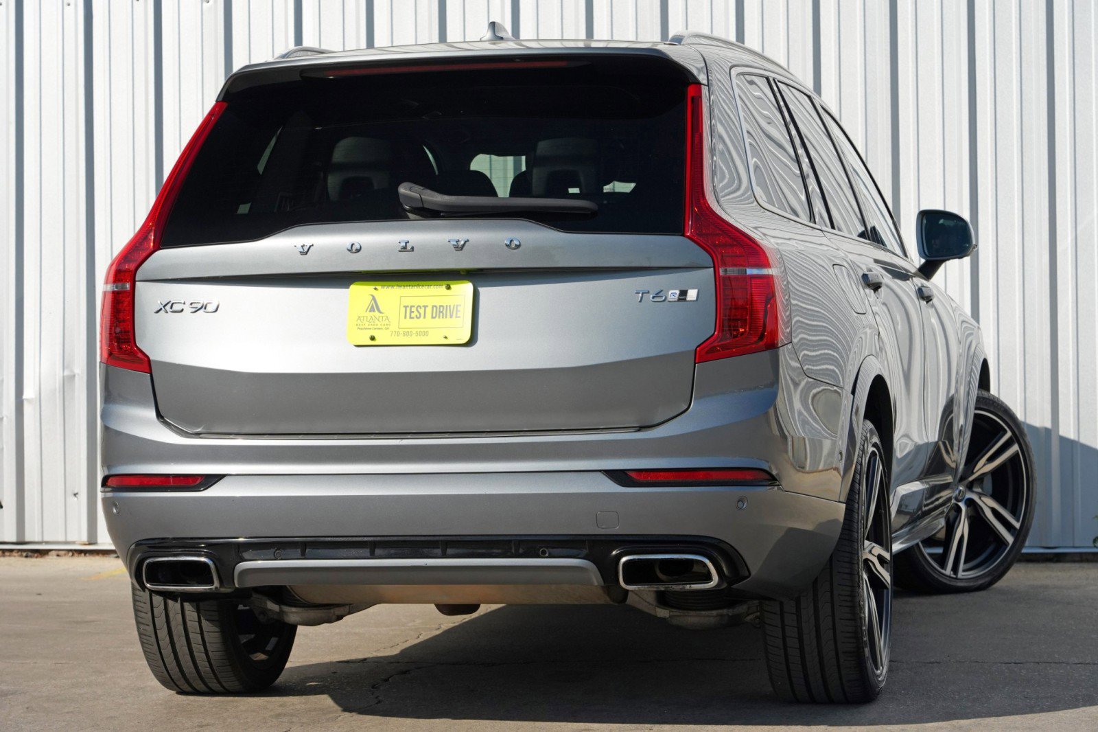 Used 2019 Volvo XC90 T6 R-Design w/ Protection Package Premier image 4