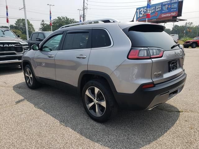 Used 2019 Jeep Cherokee Limited w/ Trailer Tow Group AWD/4WD image 7