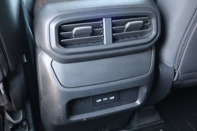 Used 2025 Honda Pilot Sport image 9