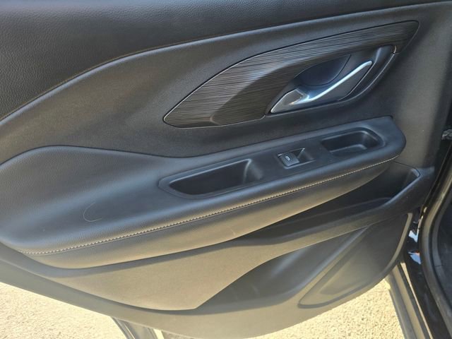 Used 2022 GMC Terrain SLE w/ Driver Convenience Package image 13