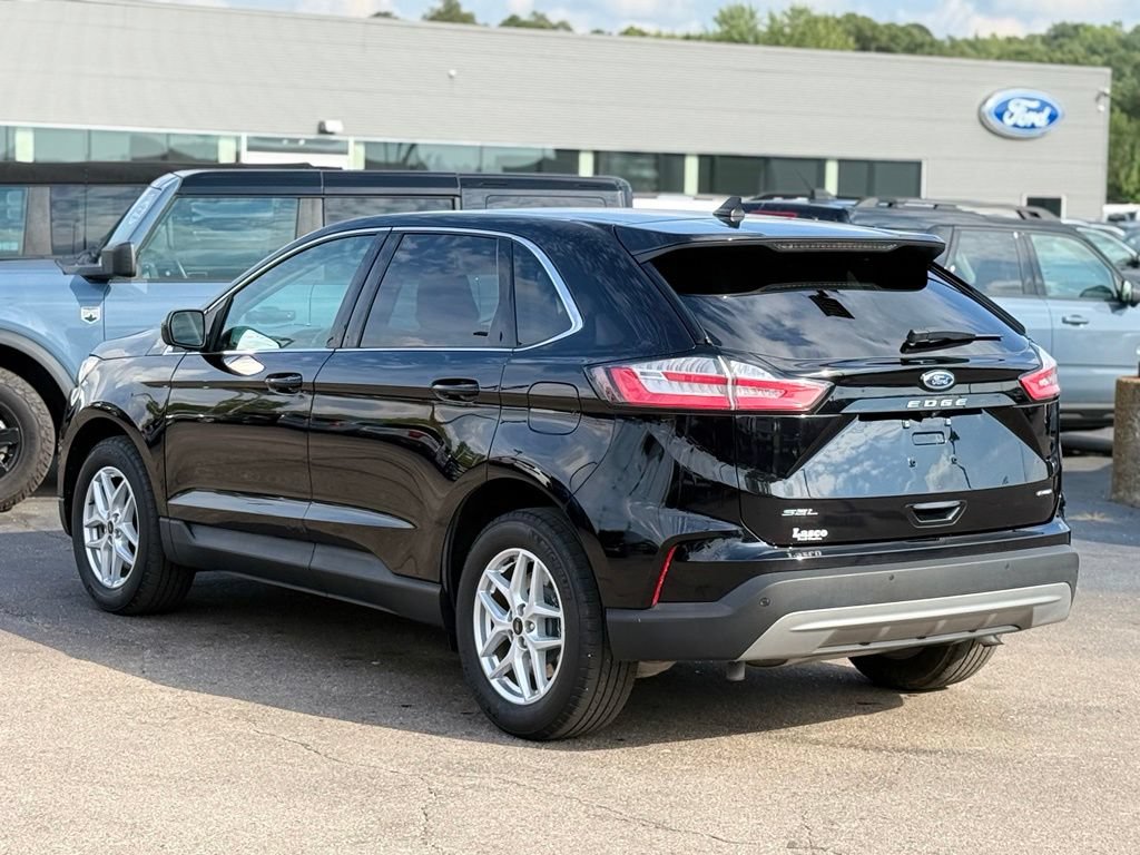 Certified 2023 Ford Edge SEL AWD/4WD image 33