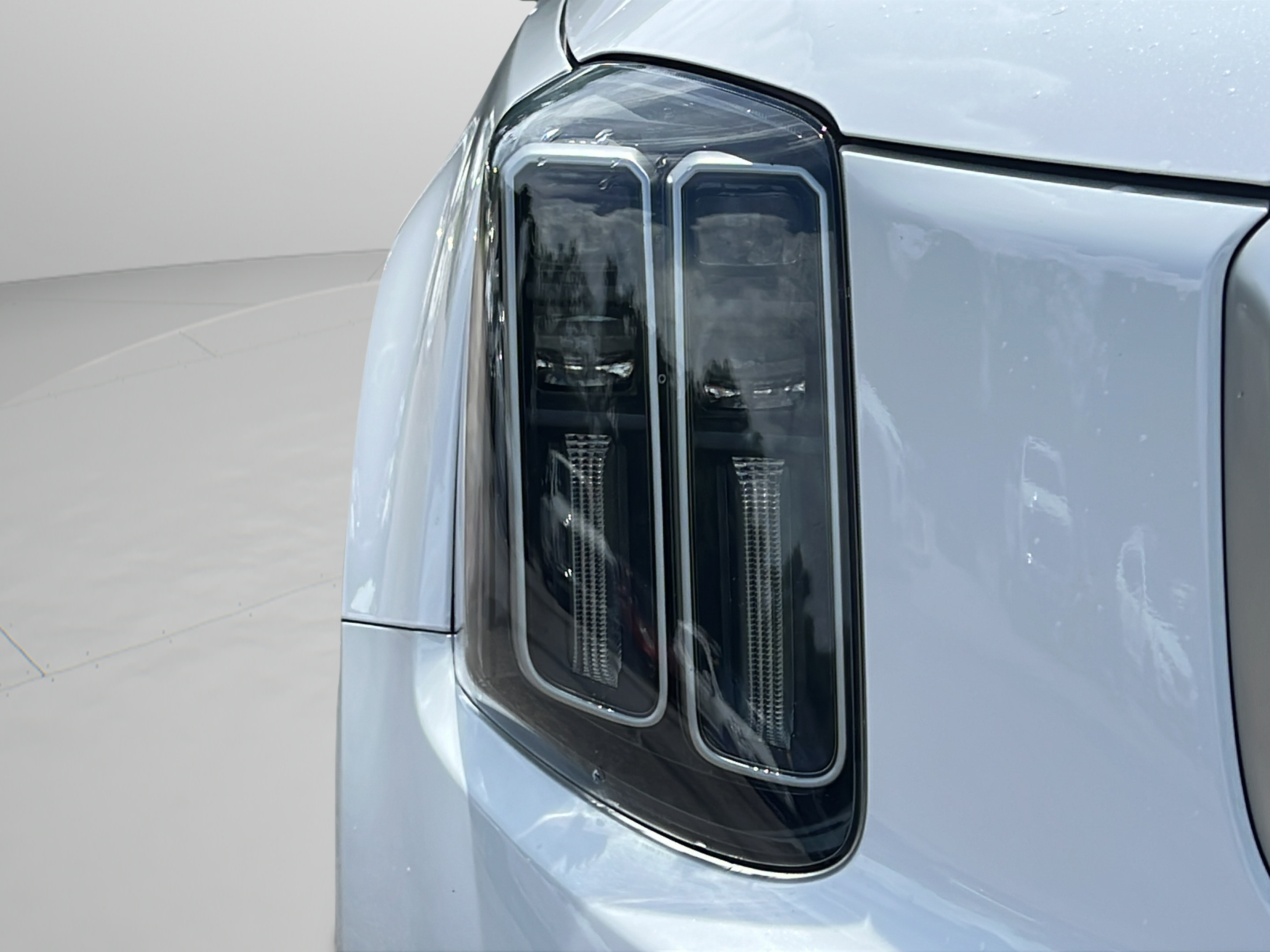 Certified 2023 Kia Telluride EX w/ EX Captain's Chair Package FWD image 26