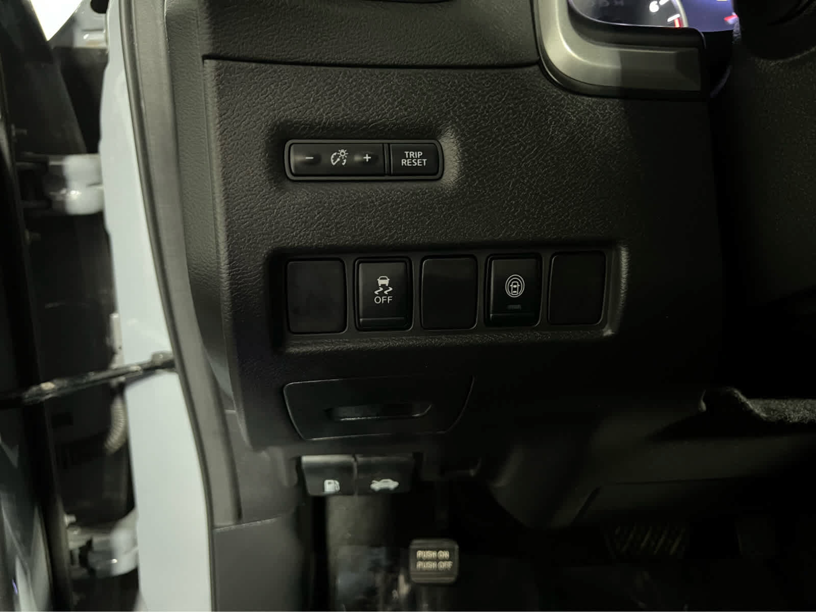Certified 2023 Nissan Murano SV AWD/4WD image 19
