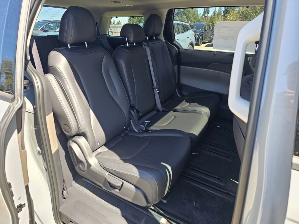 New 2026 Kia Carnival SX image 29