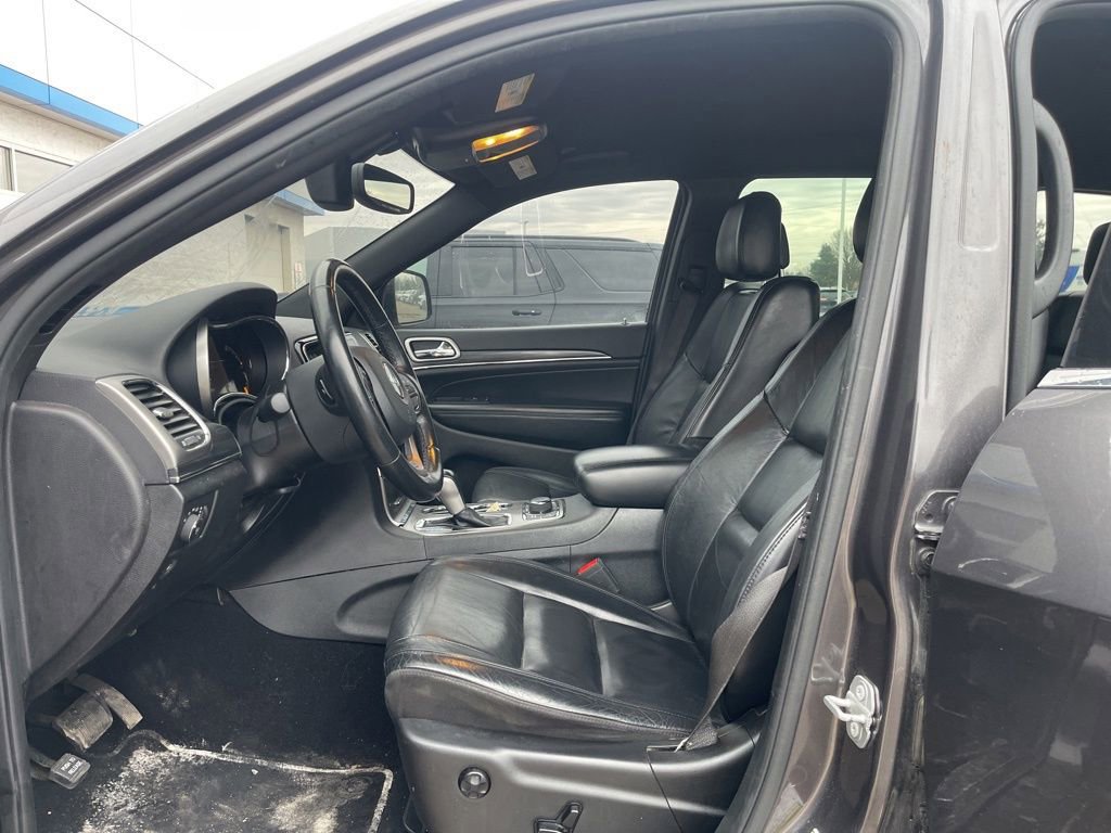 Used 2019 Jeep Grand Cherokee Limited AWD/4WD image 12