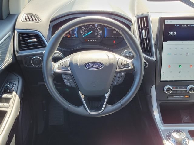 Used 2024 Ford Edge SEL AWD/4WD image 5
