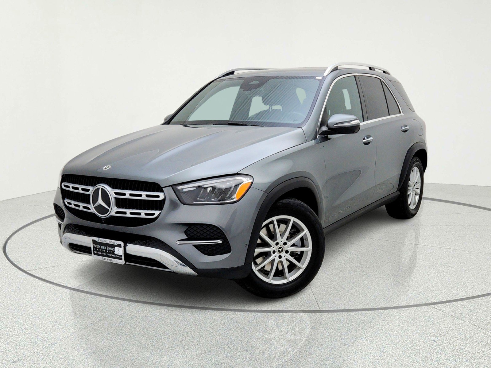 Certified 2024 Mercedes-Benz GLE 450e 4MATIC image 2