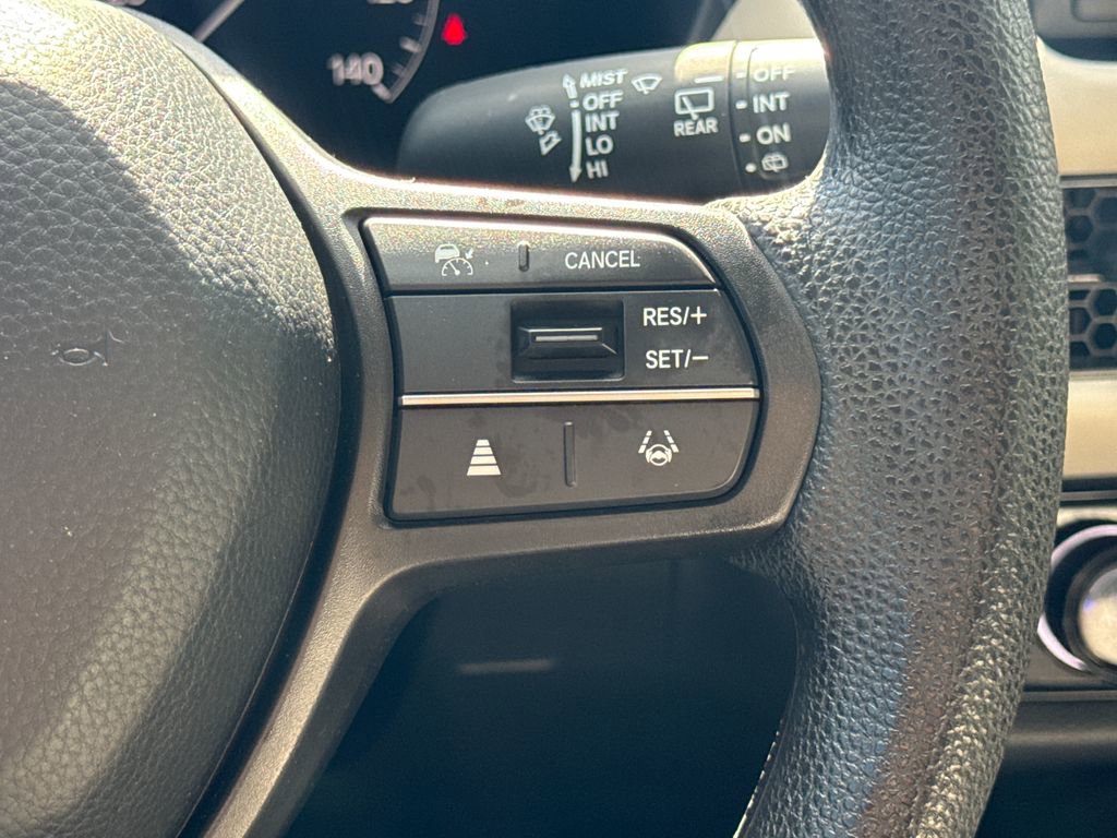 Certified 2025 Honda HR-V LX image 24