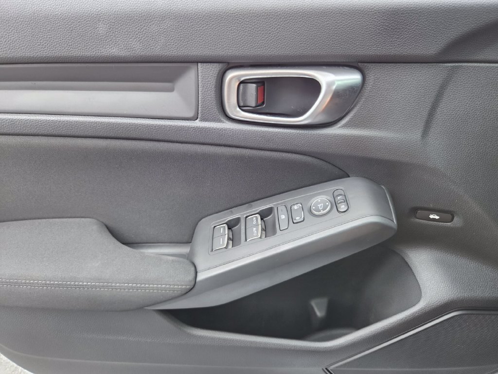 Used 2024 Honda Civic Sport image 25