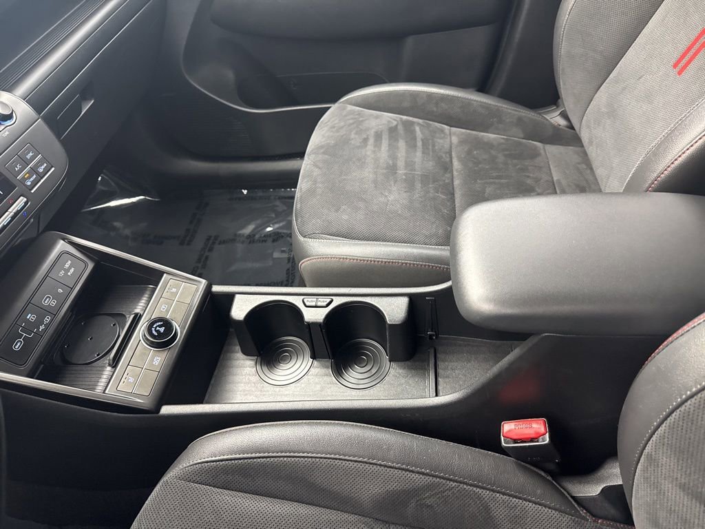 Used 2024 Hyundai Kona N Line image 26